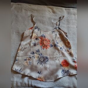 West Kei Floral Print Spagetti Straped Camisol Top- MulticolorSize Small